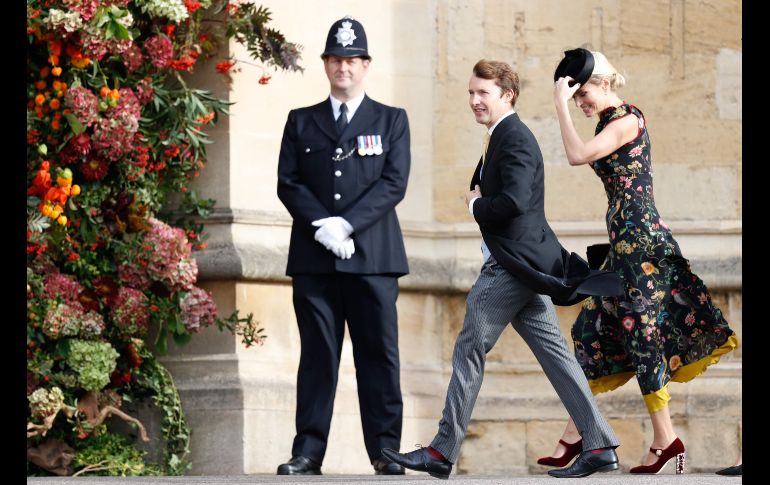 El cantautor James Blunt llega junto con su esposa Sofia. AFP / A. Dennis