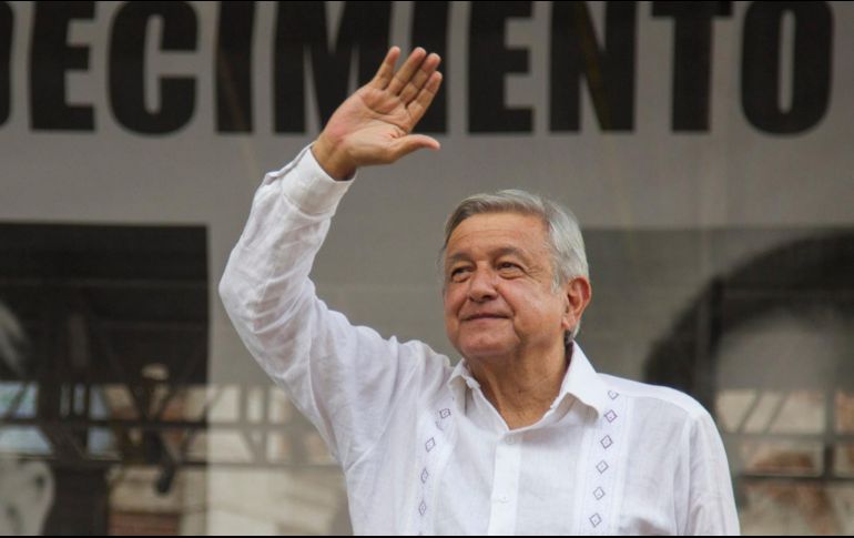 López Obrador afirmó que él quiere mucho a Morena, pero ahora es gobernar para el pueblo. NTX / J. Pazos