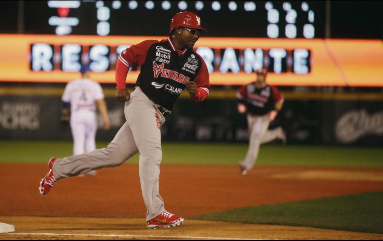 Los Venados recorrieron las almohadillas desde la segunda entrada, mostrando el poderío de su ofensiva. EL INFORMADOR / F. Atilano