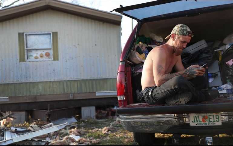 Trump ha prometido que su Gobierno trabajará sin descanso en las labores de reconstrucción. AFP/J. Raedle
