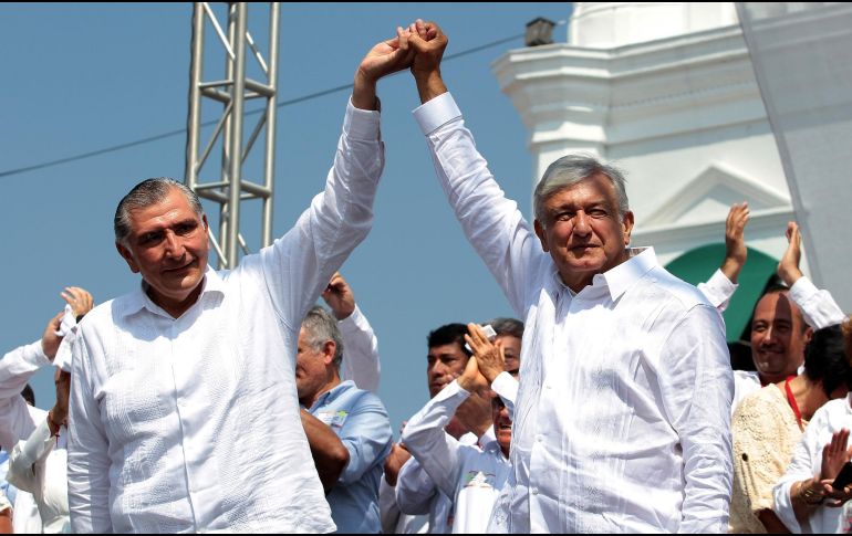 Andrés Manuel López Obrador destacó que desde Tabasco comenzará el rescate de la industria petrolera. NOTIMEX/A. Monroy