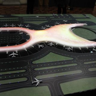 Seis de cada 10 constructores, a favor de Texcoco