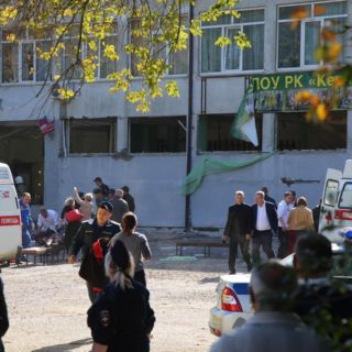 Ataque en escuela de Crimea deja al menos 18 muertos