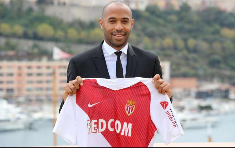 Henry firmó hasta 2021 con el club donde terminó su formación e inició un camino profesional que le llevó a ser uno de los mejores jugadores de su época. AFP / V. Hache