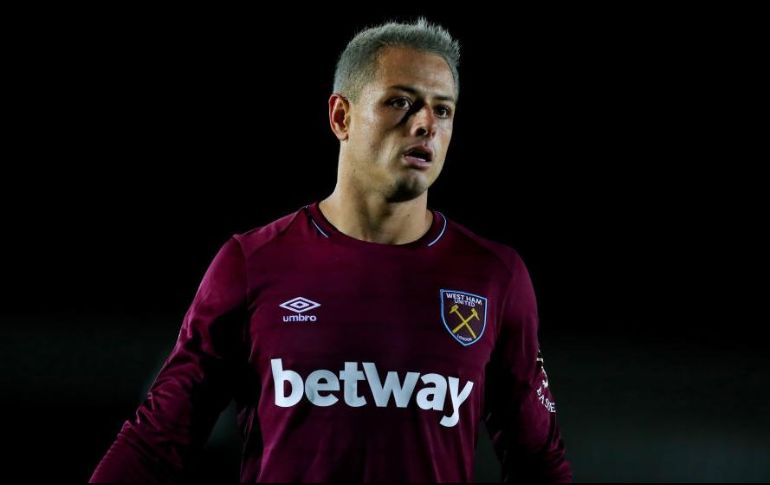 Tras superar su periodo de recuperación, el tapatío espera ser tomado en cuenta por Manuel Pellegrini, técnico del equipo, para la jornada nueve de la Premier League. ESPECIAL / whufc.com