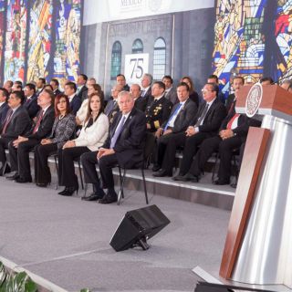 México tiene hoy mejor infraestructura médica: Peña Nieto