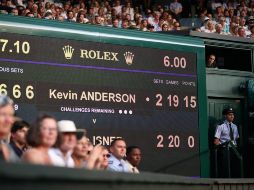 La resolución se toma luego de que la última semifinal se jugara en seis horas y media; en 2010, el partido más largo de la historia tuvo lugar, y se disputó en 11 horas. TWITTER / @Wimbledon