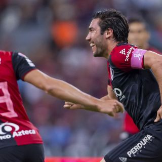 A lo Atlas, los Zorros ganan en el estreno del VAR