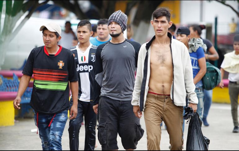 El mandatario precisó que las autoridades migratorias mexicanas son las facultadas para acreditar el estatus legal de quienes ingresen regularmente a territorio nacional. NTX / O. Ramírez