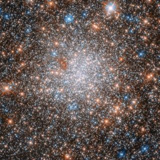 Muestran fotografía del cúmulo globular en Nube Magallanes