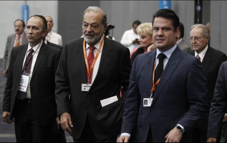 Carlos Slim y Aristóteles Sandoval, durante la inauguración de la décimo sexta edición de “México Cumbre de Negocios”, que este año se celebra en Guadalajara. EL INFORMADOR/A. Camacho
