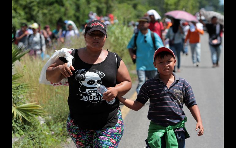 Miles de mujeres viajan con sus hijos en la caravana migrante con el deseo de ofrecerles la vida que ellas no tuvieron. NTX / A. Monroy