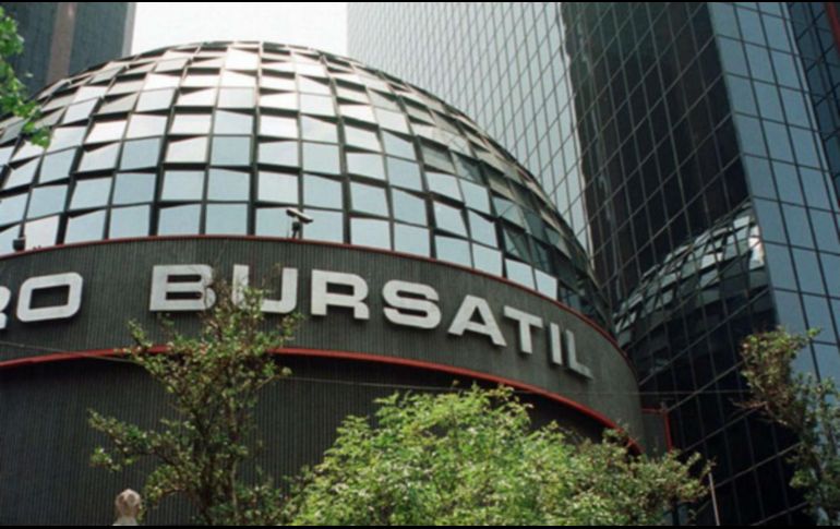 En el mercado accionario local se opera con un volumen de 1.6 millones de títulos, por un importe económico de 74.9 millones de pesos. NTX / ARCHIVO