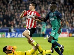 Lozano abrió el marcador a favor del PSV al minuto 29. AFP/K. V. Weel