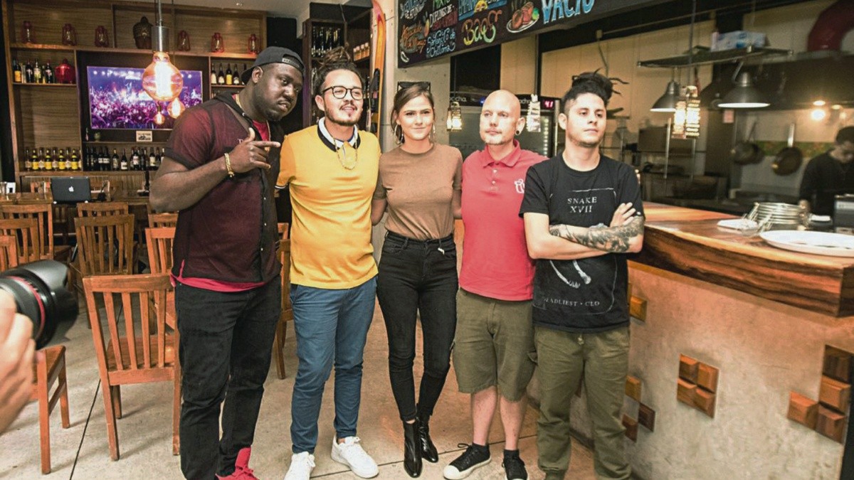 La Fiesta Se Arma Con Golden Ganga El Informador Letra y música de sus canciones con notas para guitarra. la fiesta se arma con golden ganga el