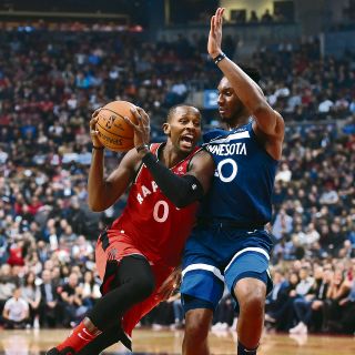Los Raptors siguen invictos