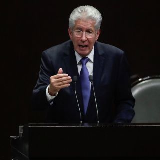 Imposible, operación simultánea entre AICM y Santa Lucía: Ruiz Esparza