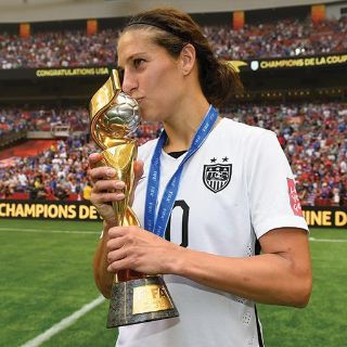 La FIFA subirá apoyo económico al Mundial femenino de 2019