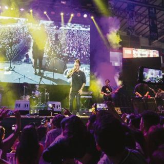Gran éxito en la noche alternativa de las Fiestas de Octubre