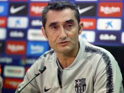 ''Antes de Cristiano y de Messi ya existía el clásico. Ya había grandes jugadores, había cochinillos volando, había tensión... El clásico es siempre el clásico'', indicó el estratega. EFE / T. Albir