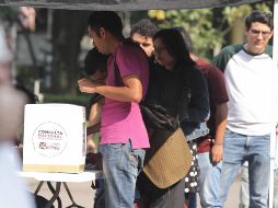 López Obrador agradece a quienes han votado al señalar que lo están apoyando a tomar una decisión y exhorta a quienes no han participado a que lo hagan entre este sábado y domingo. NTX / G. Durán