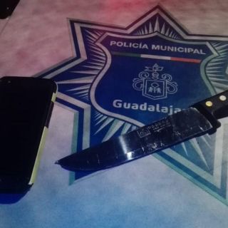 Detienen en la zona de Chapultepec a dos presuntos asaltantes