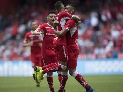 Jugadores del Toluca celebran su triunfo ante Querétaro en el estadio Nemesio Díez. MEXSPORT / J. Ramírez