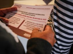 A las 10:00 horas de hoy, Andrés Manuel López Obrador, próximo Mandatario, dará un mensaje sobre el destino de la nueva central aérea del país.  NTX / J. Espinosa