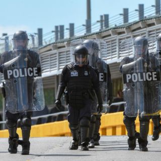 EU alista protocolo de uso de fuerza ante arribo de caravana migrante