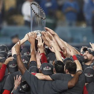 Las razones del título