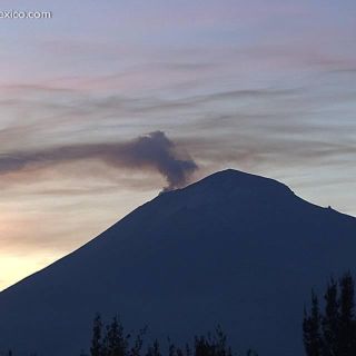 Volcán Popocatépetl presenta 119 exhalaciones