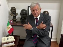 El presidente electo de México pide a las voces en contra de la cancelación del aeropuerto en Texcoco que se serenen y les anuncia que él no va a ser florero, ni está de adorno. FACEBOOK / Andres Manuel Lopez Obrador