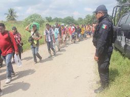 Los integrantes de esta tercera caravana, proveniente de El Salvador, huyen de la pobreza y la violencia en su país. SUN