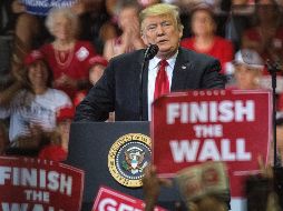 Trump señaló que ya hizo saber a la caravana que debe regresar a sus países, y sostuvo que a quienes pidan asilo 