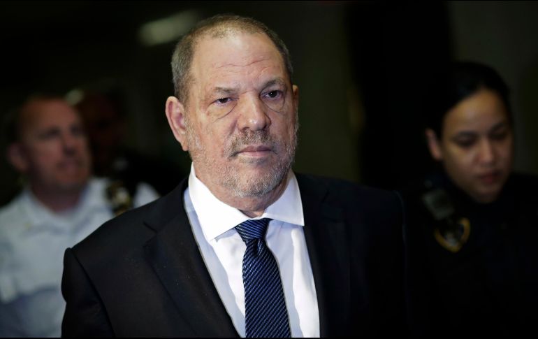 Weinstein ha sido acusado por más de 80 mujeres de conducta sexual inapropiada, y también enfrenta cargos criminales, incluido uno de violación y uno de sexo oral. AP / ARCHIVO