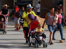 En Ciudad Isla se ubicaron sobre todo familias con niños, adolescentes y algunas personas con discapacidad. NTX / F. Estrada