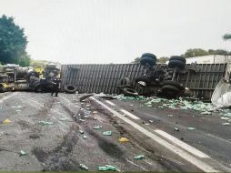 EL cierre total obligó a desviar el tráfico hacia la Carretera Libre a Zapotlanejo. ESPECIAL