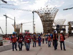 Tras la cancelación de la construcción del aeropuerto en Texcoco, tanto Ratings como Fitch revisaron la perspectiva de la nota de México de “estable” a “negativa”. SUN/I. Stephens