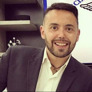 Mauricio Clark afirma que la Virgen apareció en un árbol de su casa