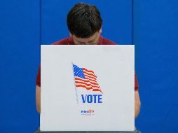 Las elecciones pondrán en juego además 160 referendos locales sobre impuestos, pensiones, uso medicinal de la mariguana, aborto, derecho al trabajo, identidad de género e incluso un nuevo estadio de futbol en Miami. EFE / M. Reynolds