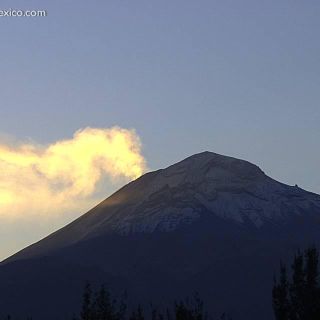 Volcán Popocatépetl presenta 192 exhalaciones en últimas 24 horas