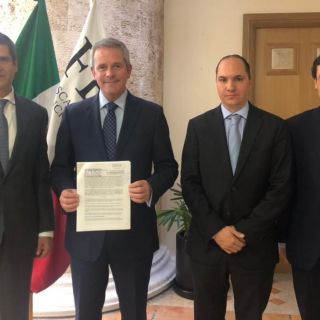 El PAN denuncia a Morena por uso del padrón electoral en consulta