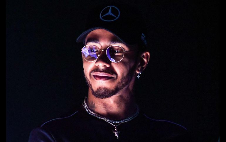 El piloto británico de Mercedes, Lewis Hamilton, reacciona en rueda de prensa en Sao Paulo, Brasil. El Gran Premio de Brasil de Fórmula 1 se correrá el domingo en el autódromo de Interlagos. AFP/N. Almeida
