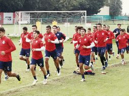 Para el entrenador rojiblanco, José Saturnino Cardozo, a sus jugadores les ha faltado eso que a él le sobraba como delantero: obsesión por el gol. EL INFORMADOR / A. Camacho