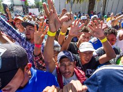 Los integrantes marchan hacia las instalaciones del Alto Comisionado de las Naciones Unidas para los Refugiados en CDMX. NTX / J. Pazos
