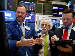 La bajada de los precios del petróleo se ha interpretado como un síntoma de la desaceleración del crecimiento económico mundial. AP / R. Drew