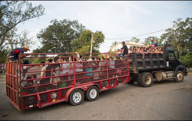 La segunda caravana consideró que el municipio de Matías Romero no había atendido sus peticiones, además de no haber comida suficiente. EFE / L. Villalobos