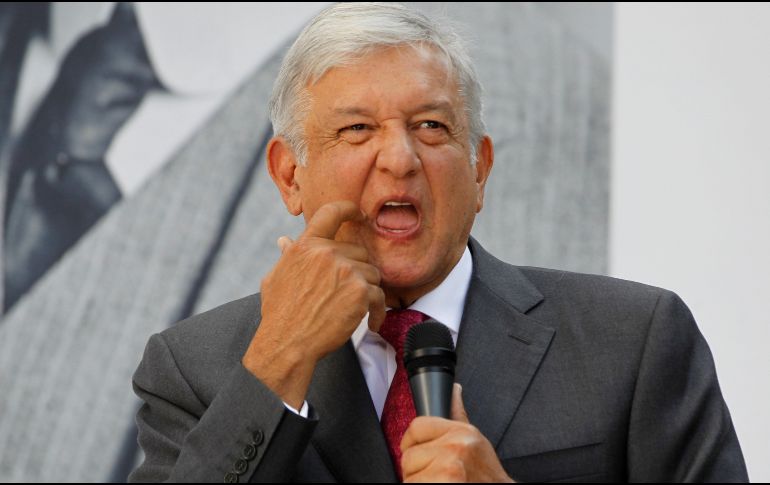 El presidente electo de México, Andrés Manuel López Obrador, participa en una rueda de prensa en la Ciudad de México. EFE/M. Guzmán