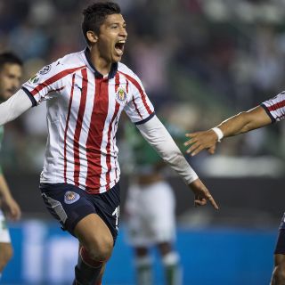 Chivas doma al León