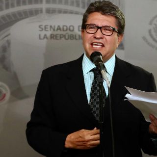 Eliminar comisiones bancarias respaldará economía mexicana: senadores de Morena